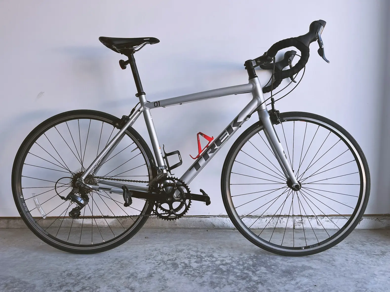 How to Score a Killer Deal on a Used Road Bike for Triathlons